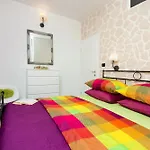 Apartment Modern In - 70 M² - Parking Included Trogir