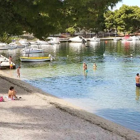 Modern In - 70 M² - Parking Included Apartment