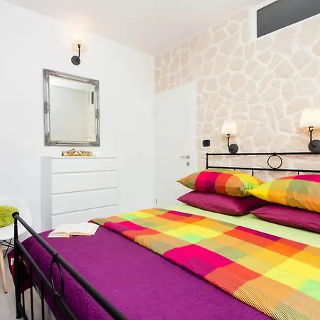 Modern In - 70 M² - Parking Included Apartament *