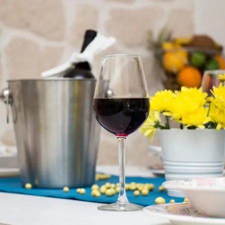 Modern In - 70 M² - Parking Included Trogir