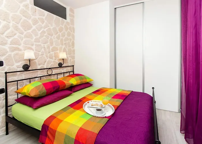 Apartment Modern In - 70 M² - Parking Included Trogir