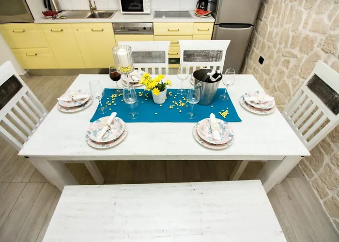 Apartment Modern In - 70 M² - Parking Included *