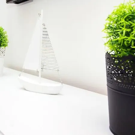 Modern In - 70 M² - Parking Included Trogir