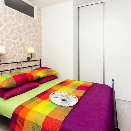 Apartament Modern In - 70 M² - Parking Included Trogir