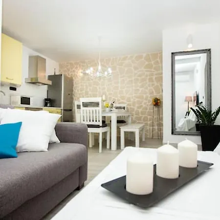 Apartment Modern In - 70 M² - Parking Included