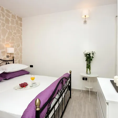 Modern In - 70 M² - Parking Included * Trogir