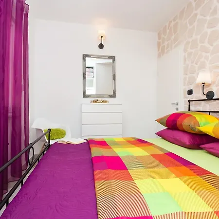 Apartman Modern In - 70 M² - Parking Included Trogir