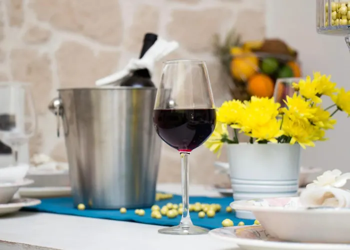 Modern In - 70 M² - Parking Included Trogir