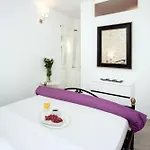 Апартаменты Modern In - 70 M² - Parking Included Трогир