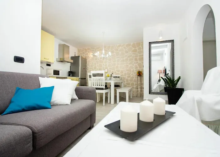 Modern In - 70 M² - Parking Included Apartmán